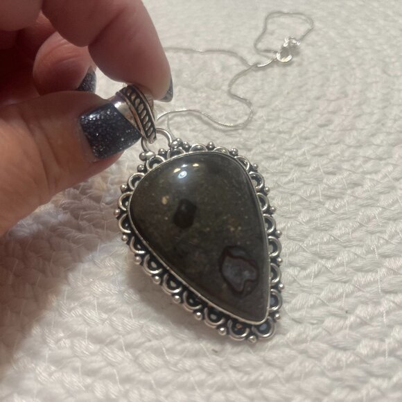 Beautiful COFFEE BEAD JASPER Handmade Sterling 925 Pendant/Chain #108D - Picture 1 of 3